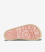 Be Lenka Bounty barfodssko i aqua med bred tåboks, pink sål, beige kant, røde mønstre, minimalistisk sneaker-stil.