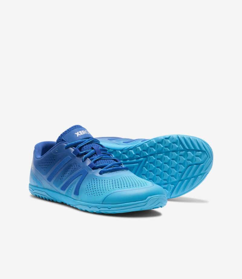 Xero HFS II blå barfodssko, overdel i mesh, bred tåboks, minimalistiske sneakers med synligt mønster i gummisålen.