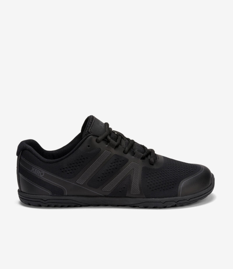 Sort Xero HFS II Herre barfodssko, overdel i mesh, syntetiske overlays, flad sål, bred tåboks - minimalistisk sneaker-stil.