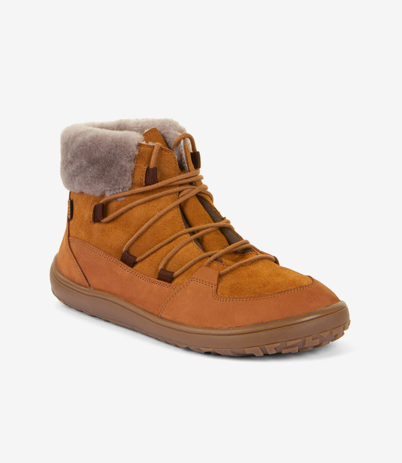 Brun barfodet ankelstøvle i ruskind med bred tå, gummisål, tykke snørebånd og gråt for i imiteret pels for varme og komfort.