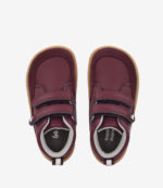 Rødbrune barfodssko til børn med velcroremme, bred tå, brune såler, minimalistisk stil, oppefra og ned på hvid baggrund.